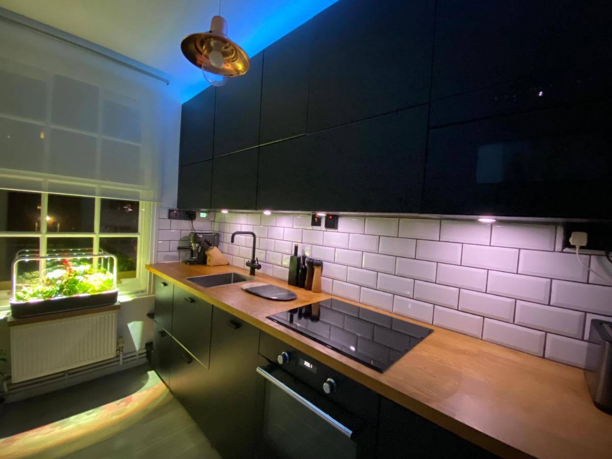 Centrally Located London Apartment Eksteriør billede